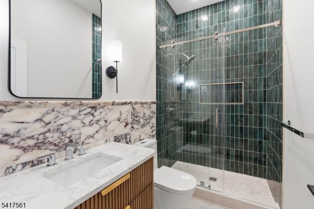 803 Marshall Rd, River Vale Twp., NJ 07675