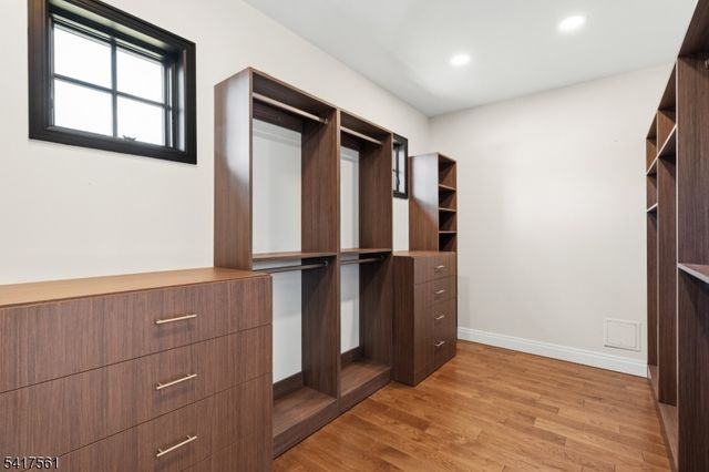 803 Marshall Rd, River Vale Twp., NJ 07675