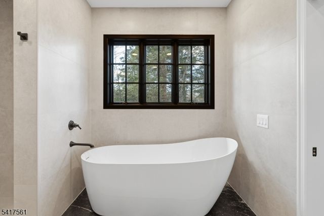 803 Marshall Rd, River Vale Twp., NJ 07675