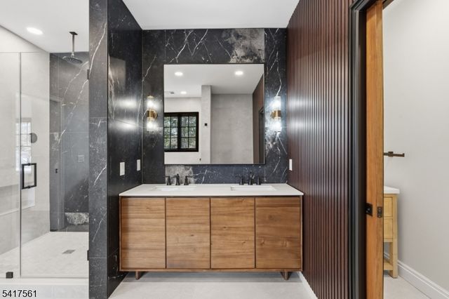 803 Marshall Rd, River Vale Twp., NJ 07675