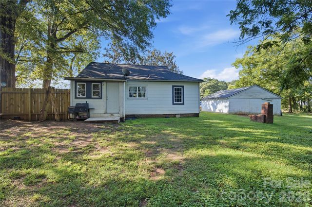 126 Phillips Drive, Forest City, NC 28043