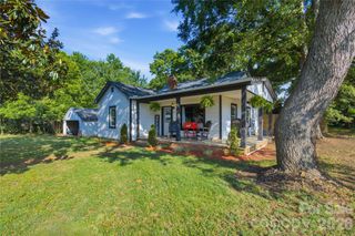 126 Phillips Drive, Forest City, NC 28043