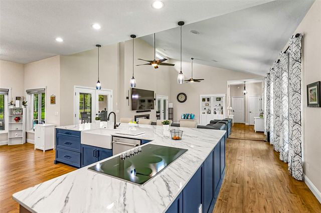 2326 FLORIDA AVENUE, Oviedo, FL 32765