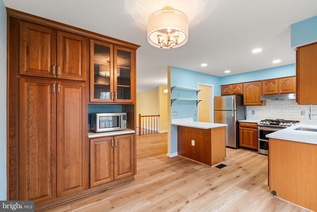 12495 MANCHESTER WAY, Woodbridge, VA 22192