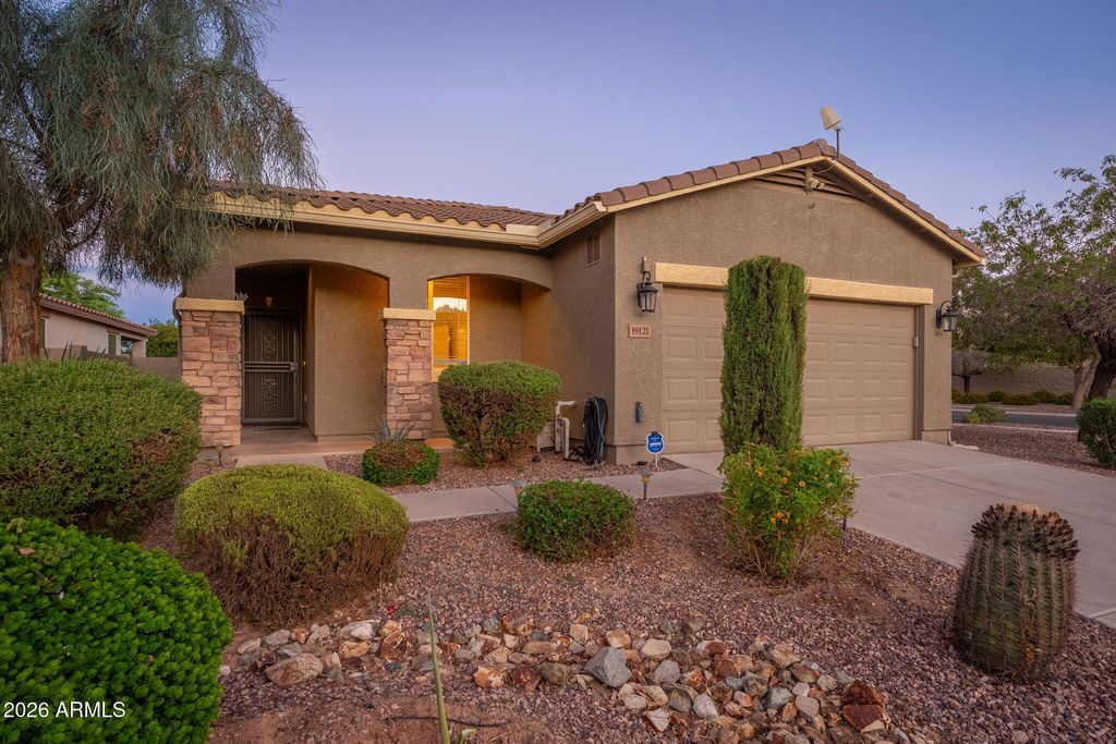 19121 N VENTANA Lane, Maricopa, AZ 85138 — exterior