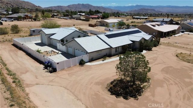 17389 Central Road, Apple Valley, CA 92307