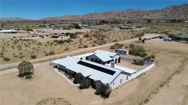 17389 Central Road, Apple Valley, CA 92307