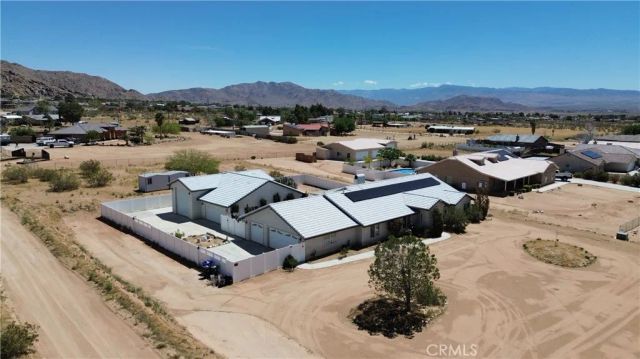 17389 Central Road, Apple Valley, CA 92307