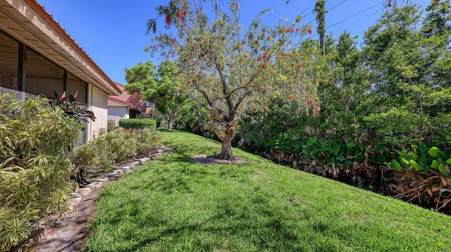 6519 DRAW LANE 79, Sarasota, FL 34238