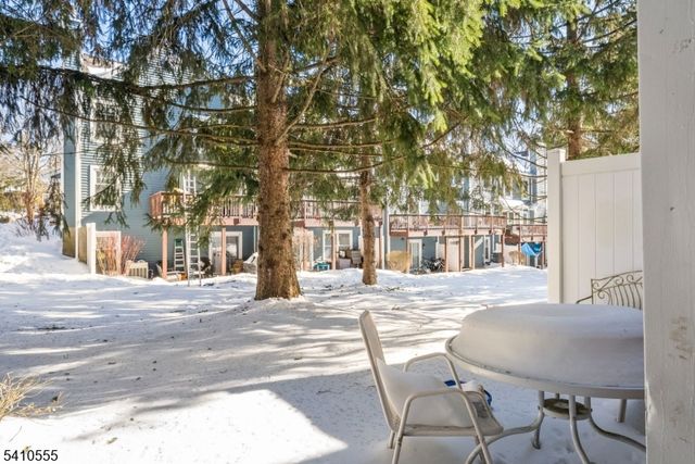 34 Hillsborough Ct, Rockaway Twp., NJ 07866