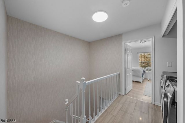 34 Hillsborough Ct, Rockaway Twp., NJ 07866