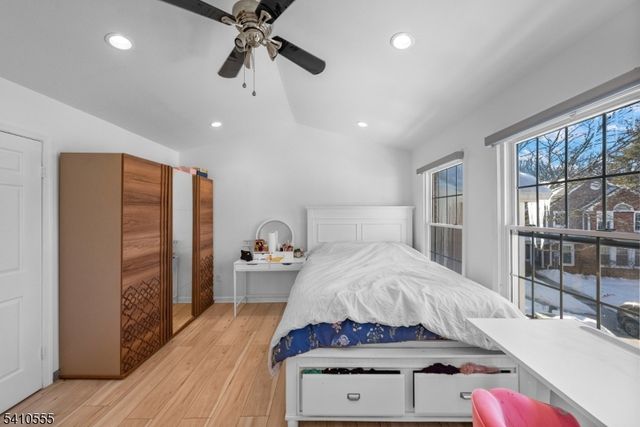 34 Hillsborough Ct, Rockaway Twp., NJ 07866