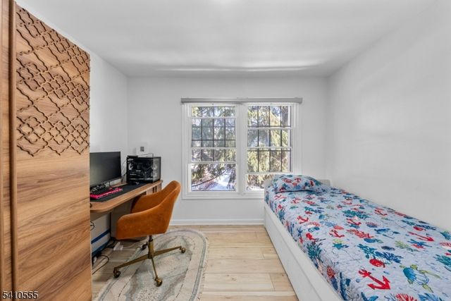 34 Hillsborough Ct, Rockaway Twp., NJ 07866