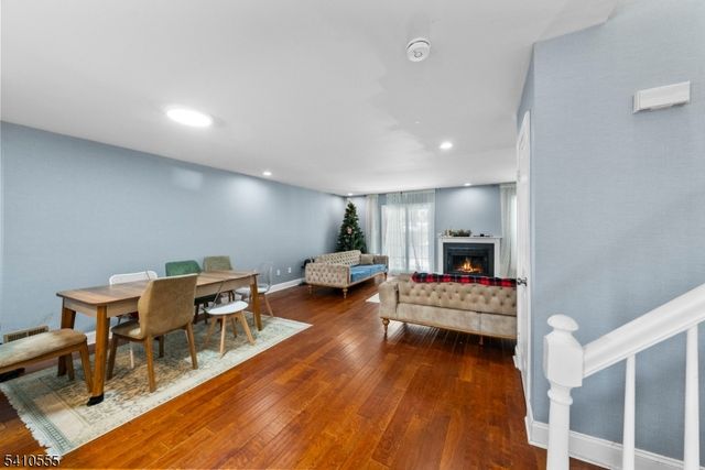 34 Hillsborough Ct, Rockaway Twp., NJ 07866