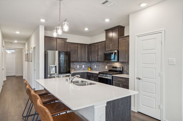 6518 Tudor Place, Celina, TX 76227