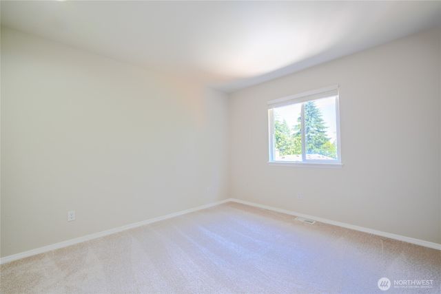 19500 6th Avenue S, Des Moines, WA 98148