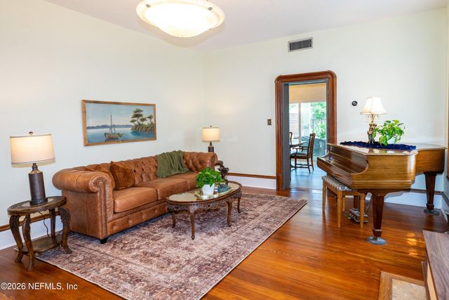 33 OLD MISSION Avenue, St. Augustine, FL 32084