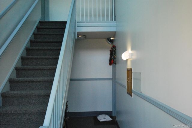 16 Wainwright Avenue 2A, Yonkers, NY 10710