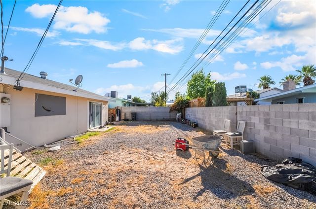 6224 Arlington Avenue, Las Vegas, NV 89107