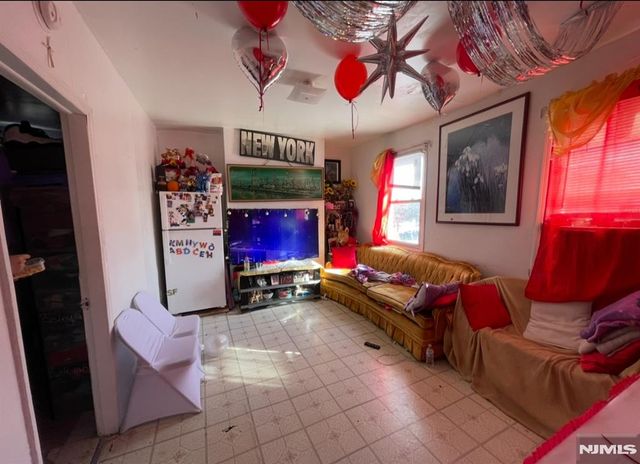 23 Ward Street, Paterson, NJ 07501