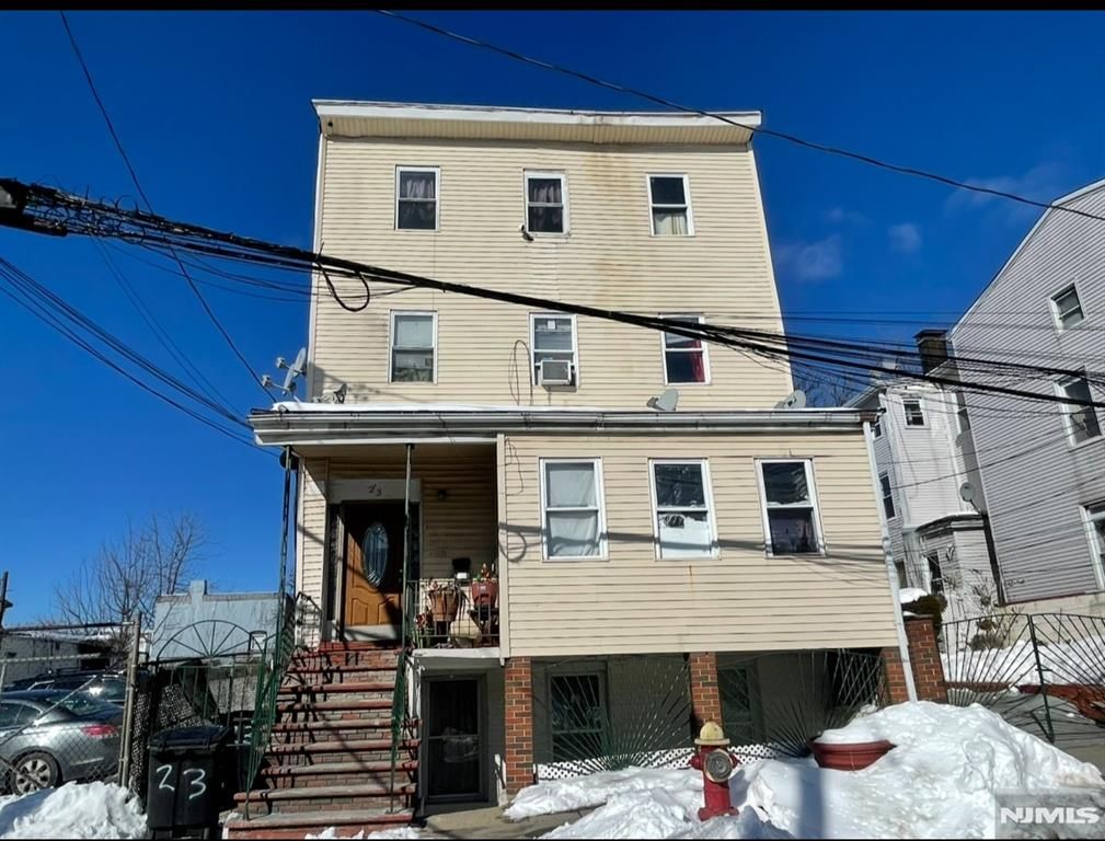 23 Ward Street, Paterson, NJ 07501