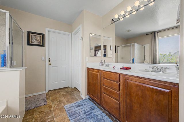 7705 S 69TH Drive, Laveen, AZ 85339