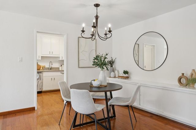 1101 Continentals Way 112, Belmont, CA 94002