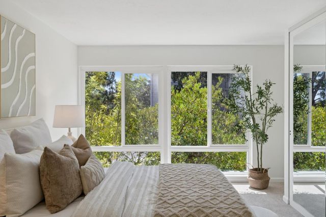 1101 Continentals Way 112, Belmont, CA 94002