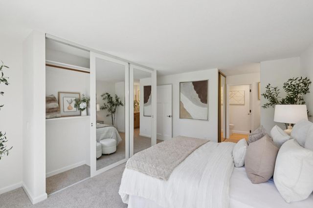 1101 Continentals Way 112, Belmont, CA 94002