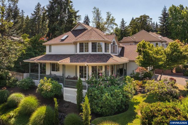 2002 Morning View Dr, Eugene, OR 97405