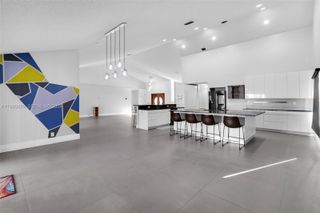 1092 NW 162nd Ave, Pembroke Pines, FL 33028