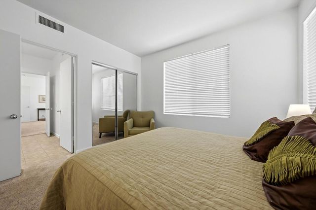 149 Rainbird Circle, Palm Desert, CA 92211