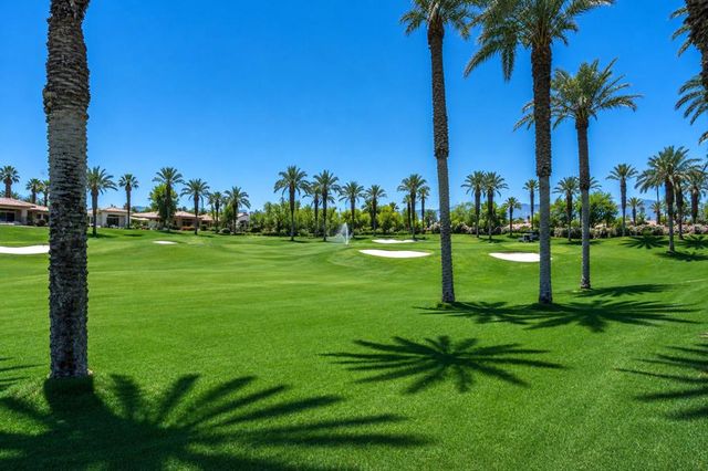 149 Rainbird Circle, Palm Desert, CA 92211