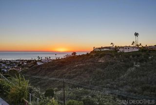 5448 Caminito Bayo, La Jolla, CA 92037