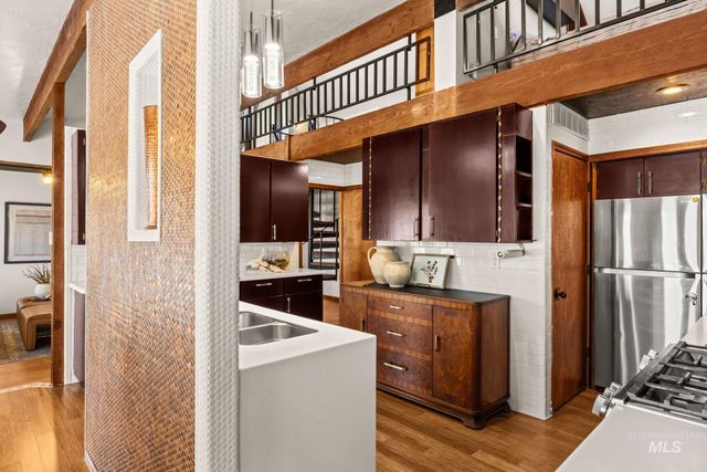 2416 Terrace Dr, Caldwell, ID 83605
