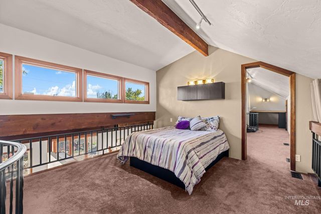 2416 Terrace Dr, Caldwell, ID 83605