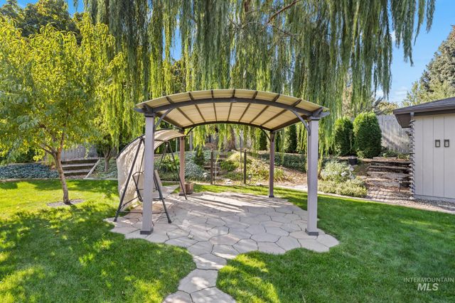 2416 Terrace Dr, Caldwell, ID 83605