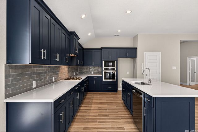 9426 Groff Garden, San Antonio, TX 78254