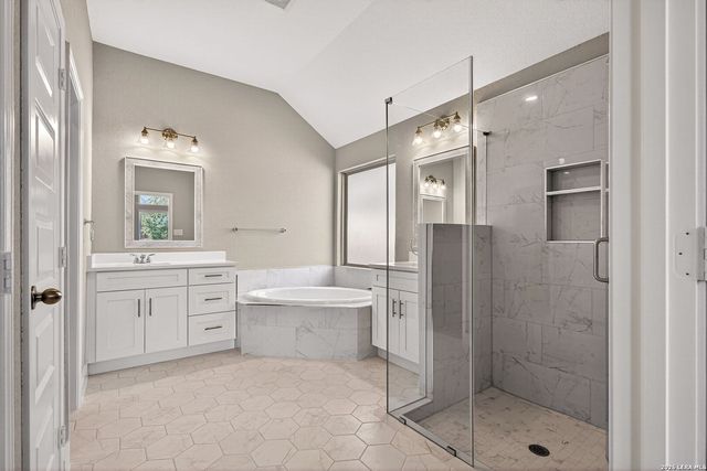 9426 Groff Garden, San Antonio, TX 78254