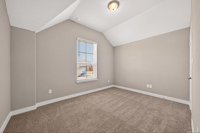 9426 Groff Garden, San Antonio, TX 78254