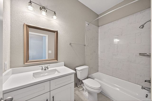 9426 Groff Garden, San Antonio, TX 78254