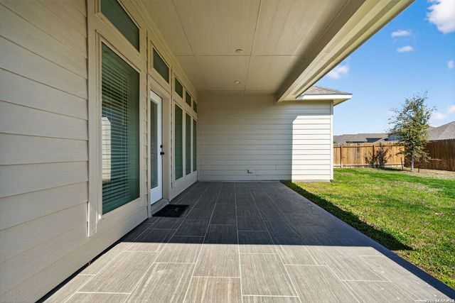 9426 Groff Garden, San Antonio, TX 78254