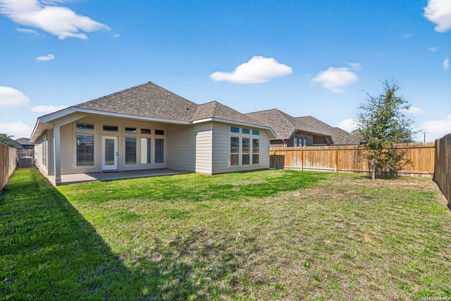 9426 Groff Garden, San Antonio, TX 78254