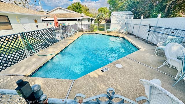 4009 Golfview Road, Sebring, FL 33875