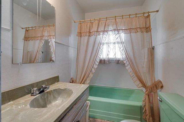 1985 Peavine Road, Rock Spring, GA 30739