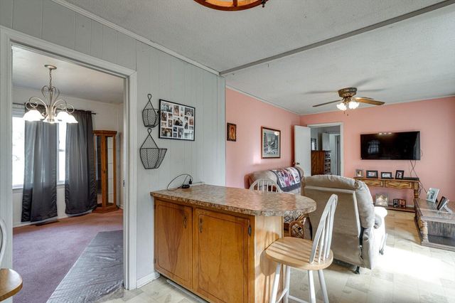 1985 Peavine Road, Rock Spring, GA 30739