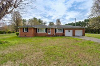 1985 Peavine Road, Rock Spring, GA 30739