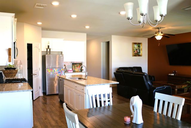 7569 Cherrybark Oak Dr, Gonzales, LA 70737