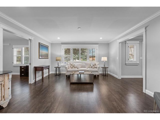 5220 S Joliet Way, Englewood, CO 80111