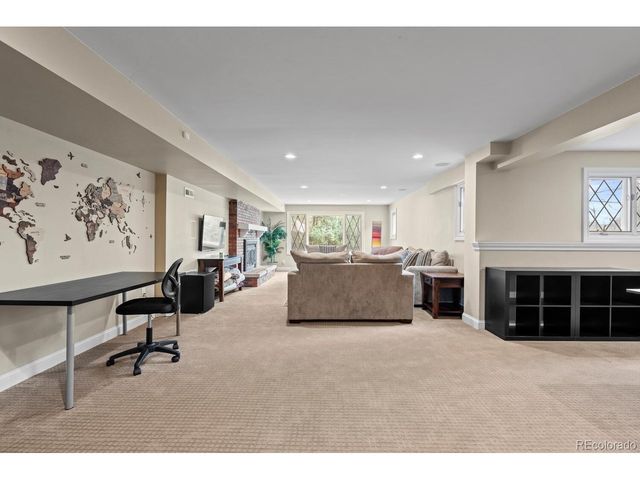 5220 S Joliet Way, Englewood, CO 80111